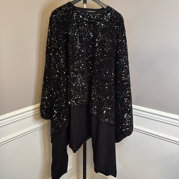 Rare and hard to find ZARA LIMITED EDITION SEQUIN CAPE / WOOL KNIT PONCHO BLACK - Picture 11 of 17